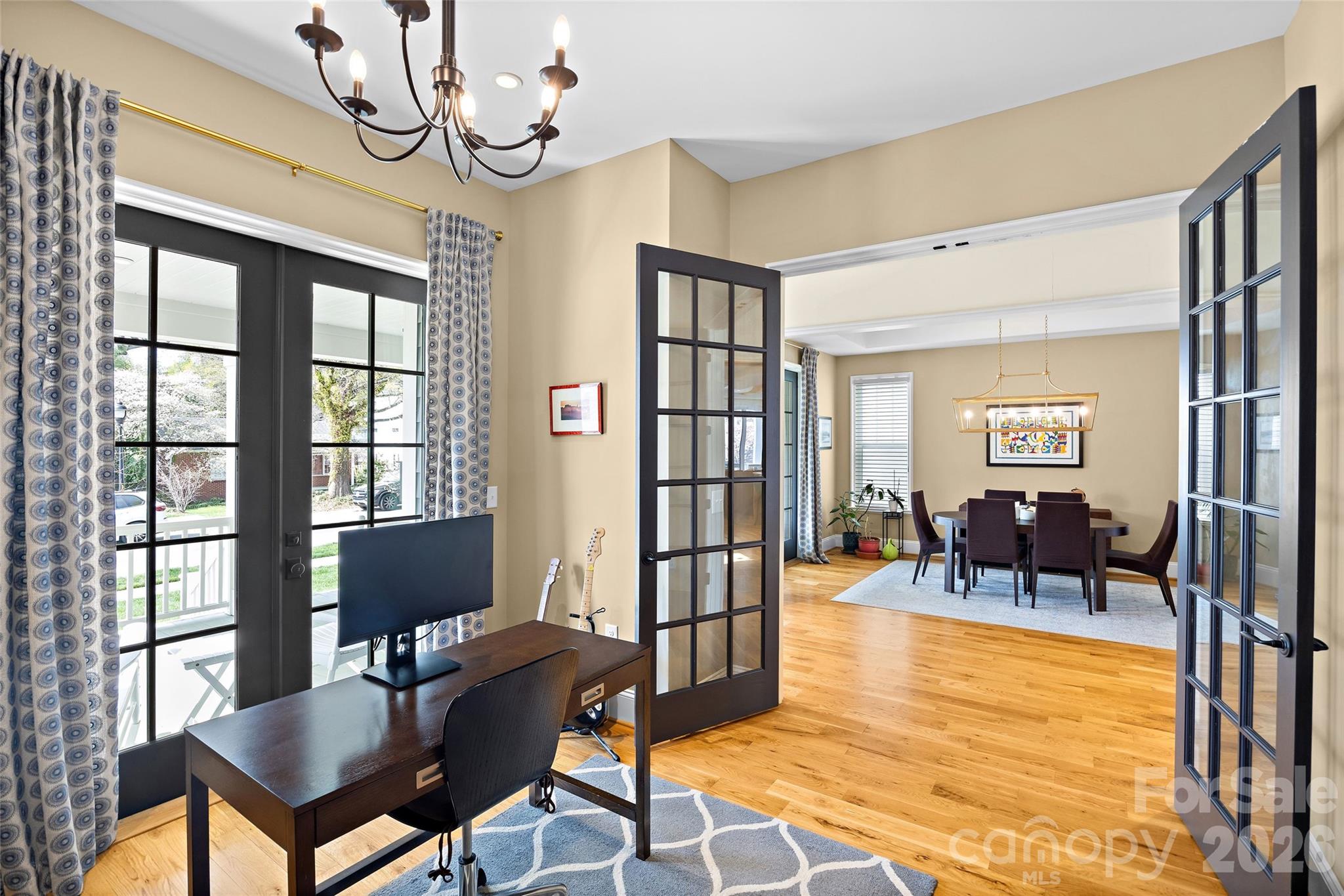 2649 Chesterfield Avenue Charlotte, NC 28205 - Photo 5 of 48