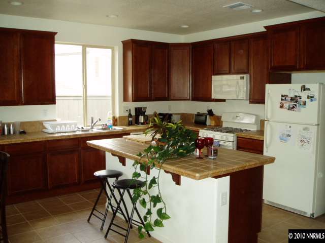 7820 Fire Opal Lane Reno, NV 89506 - Photo 3 of 7 Photo 3
