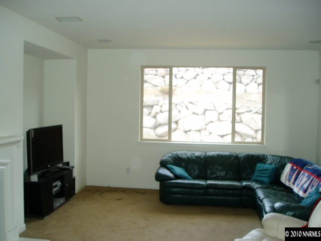 7820 Fire Opal Lane Reno, NV 89506 - Photo 6 of 7 Photo 6
