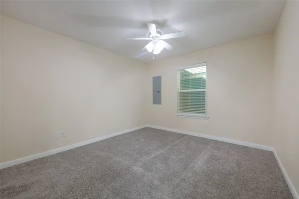 $1,700 | 11905 Algonquin Drive, Unit 20, Houston, TX 77089