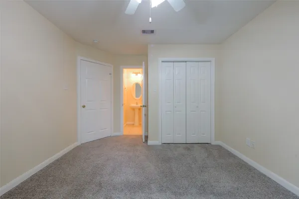 $1,700 | 11905 Algonquin Drive, Unit 20, Houston, TX 77089