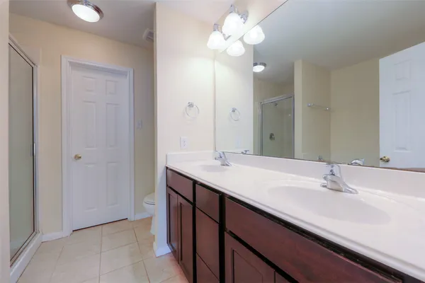 $1,700 | 11905 Algonquin Drive, Unit 20, Houston, TX 77089