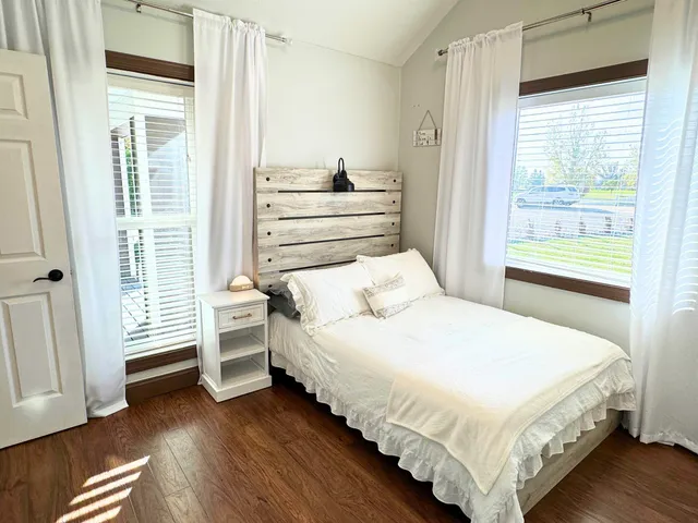 $425,000 | 21522 380th Street Southeast, Erskine, MN 56535