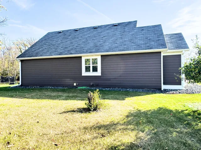 $425,000 | 21522 380th Street Southeast, Erskine, MN 56535