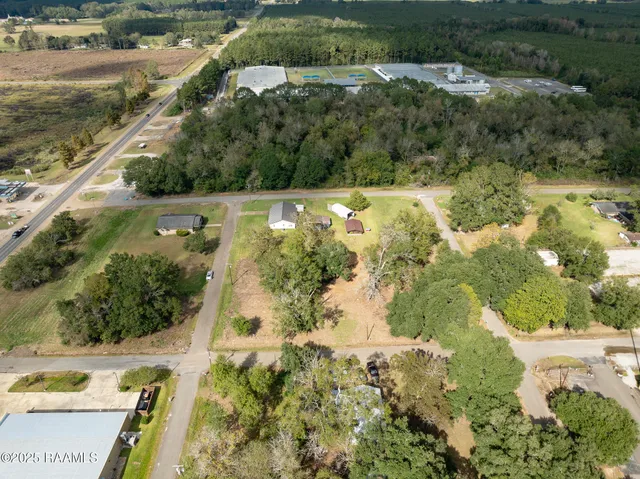 $40,000 | 1115 Oak Street, Pine Prairie, LA 70586