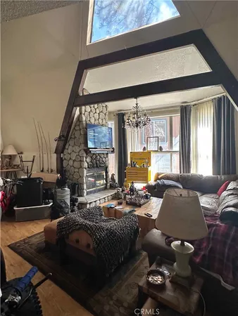 $2,400 | 600 Summit Boulevard, Unit A, Big Bear Lake, CA 92315