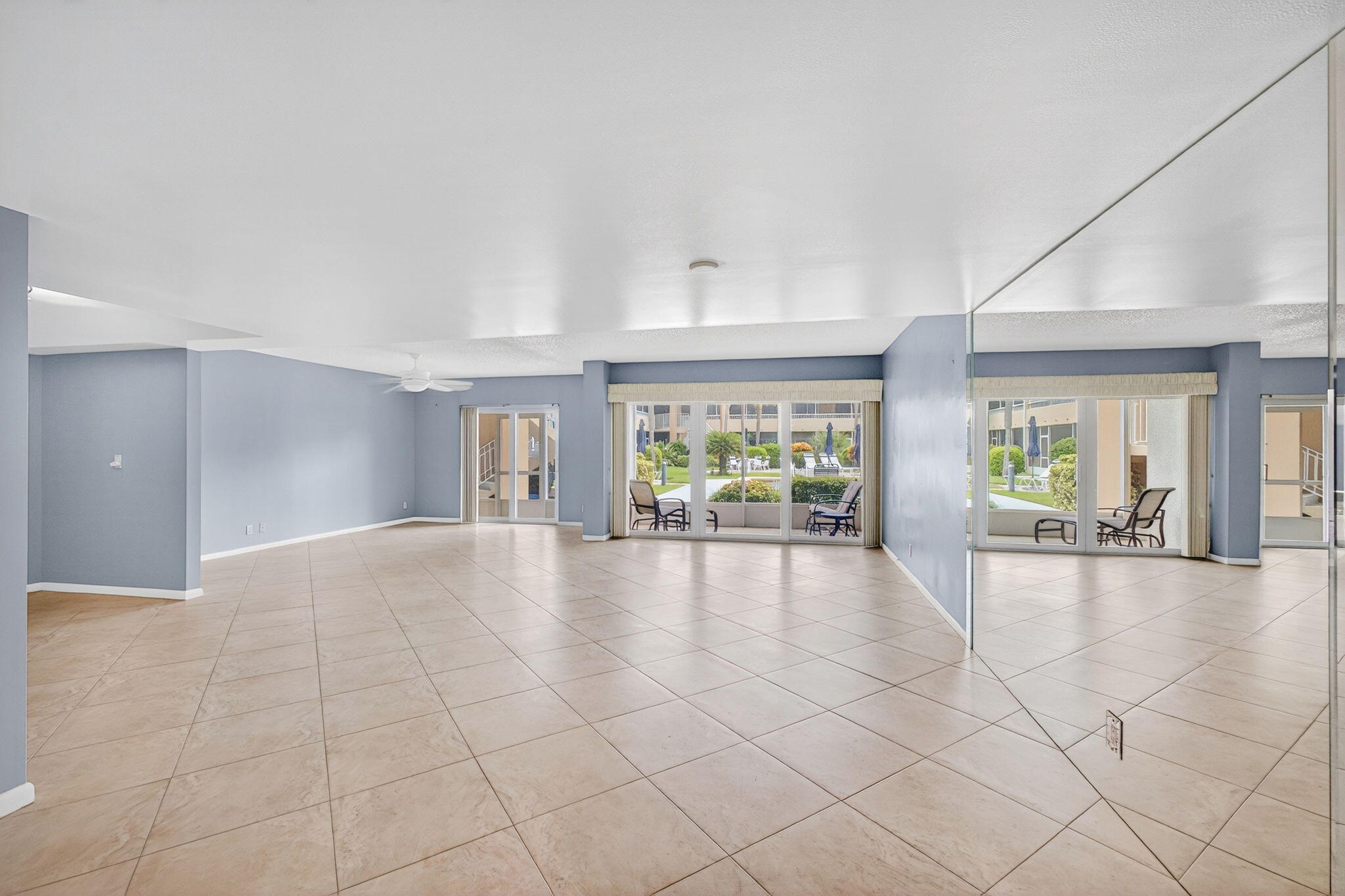 1100 Surf Road, Unit 109 Singer Island, FL 33404 - Photo 21 of 78 29-web-or-mls-024_5D1A9726