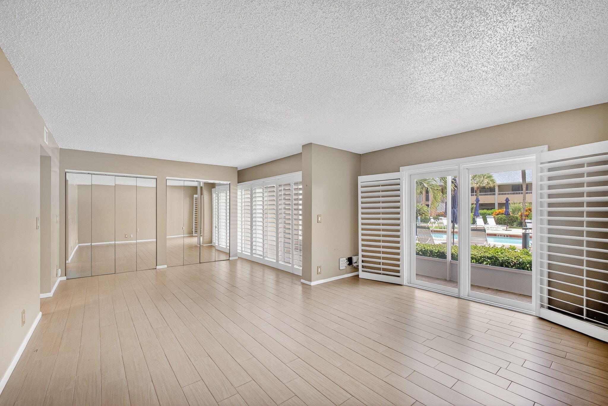 1100 Surf Road, Unit 109 Singer Island, FL 33404 - Photo 52 of 78 Master bedroom