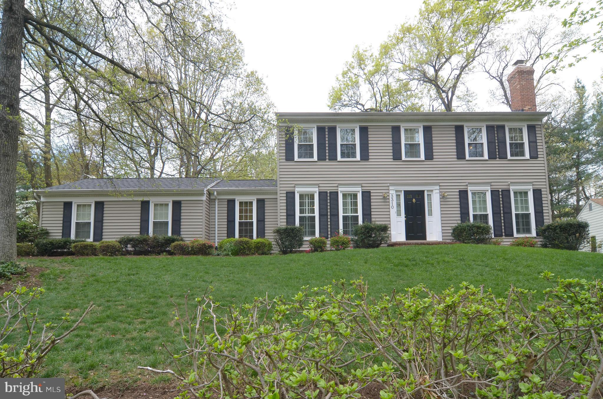 3310 Miller Heights Road Oakton, VA 22124 - Photo 2 of 23 Exterior (Front)
