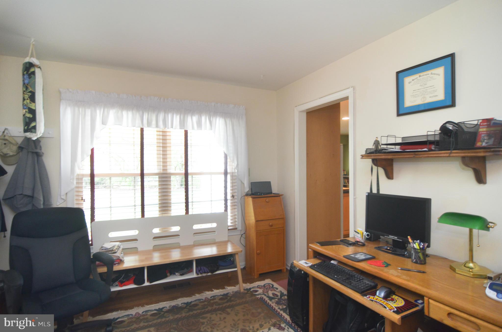 3310 Miller Heights Road Oakton, VA 22124 - Photo 13 of 23 Interior (General)