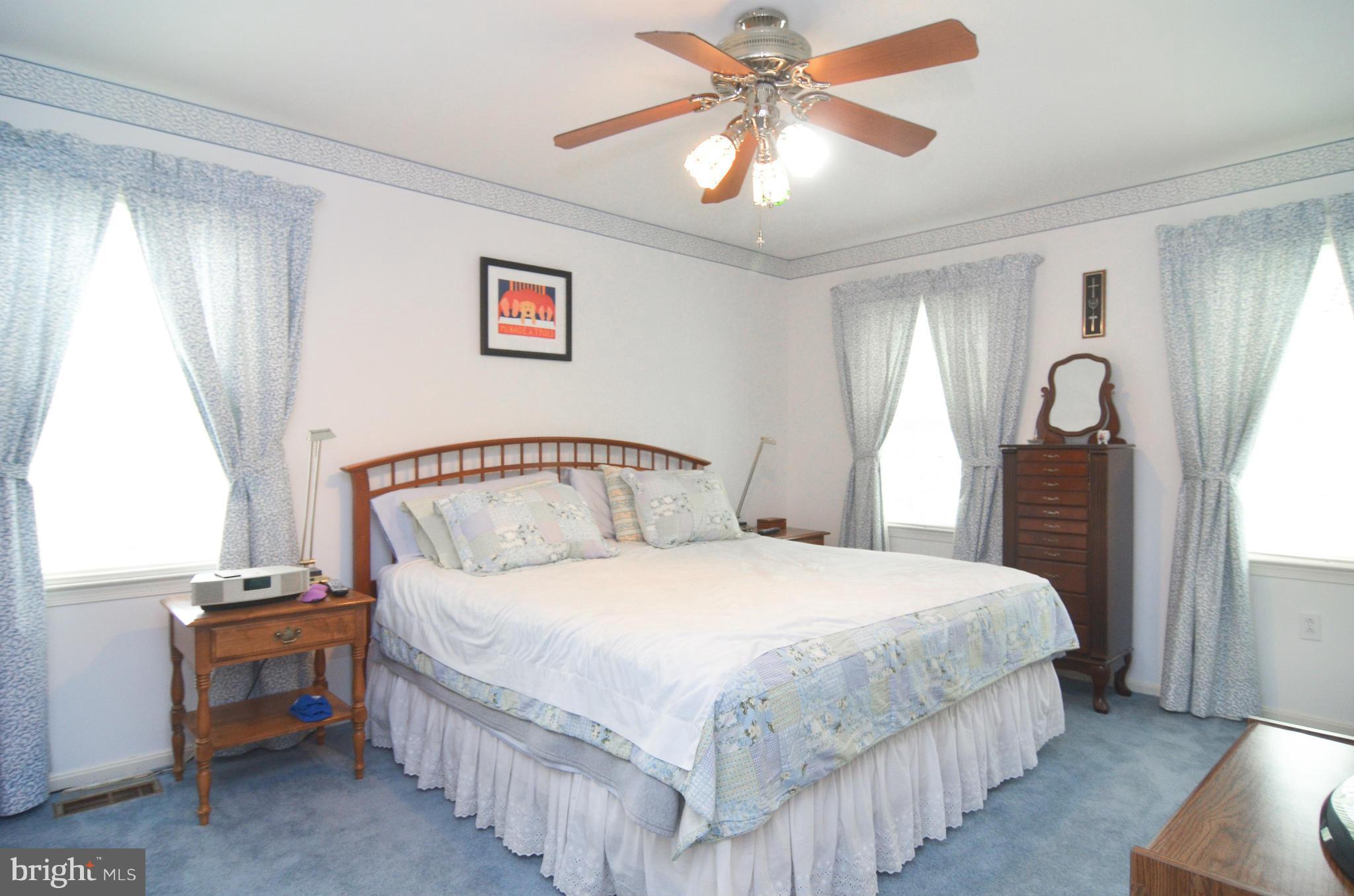 3310 Miller Heights Road Oakton, VA 22124 - Photo 16 of 23 Bedroom (Master)