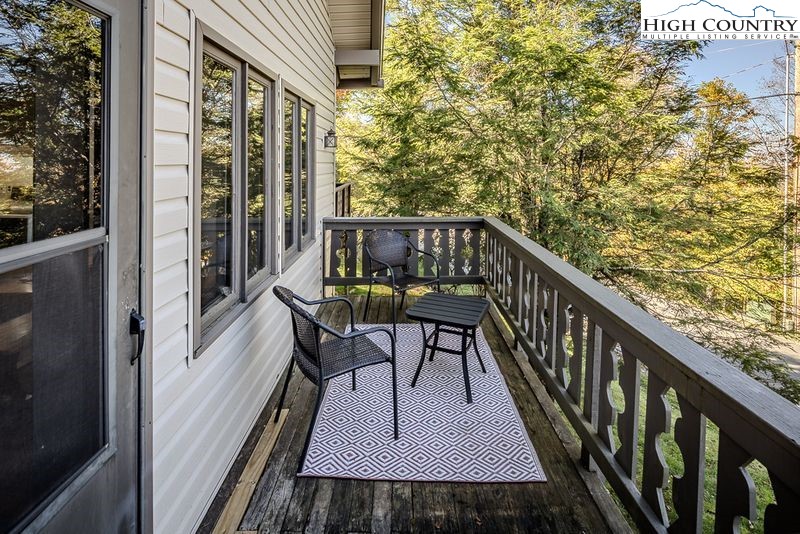 115 North Pinnacle Ridge Road, Unit 47 Beech Mountain, NC 28604 - Photo 12 of 33 a view of balcony with furniture