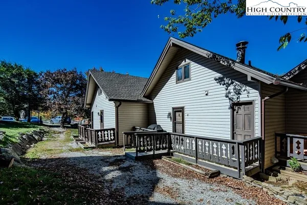 $324,990 | 115 North Pinnacle Ridge Road, Unit 47, Beech Mountain, NC 28604