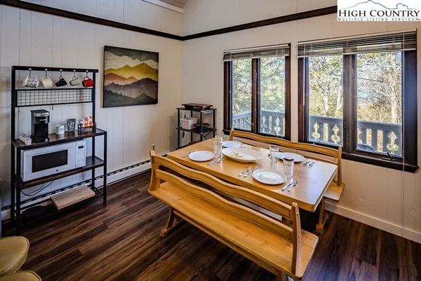 $324,990 | 115 North Pinnacle Ridge Road, Unit 47, Beech Mountain, NC 28604