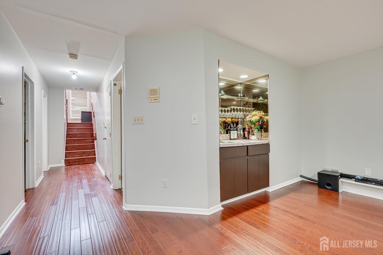 4506 Stonehedge Road Edison, NJ 08820 - Photo 40 of 51