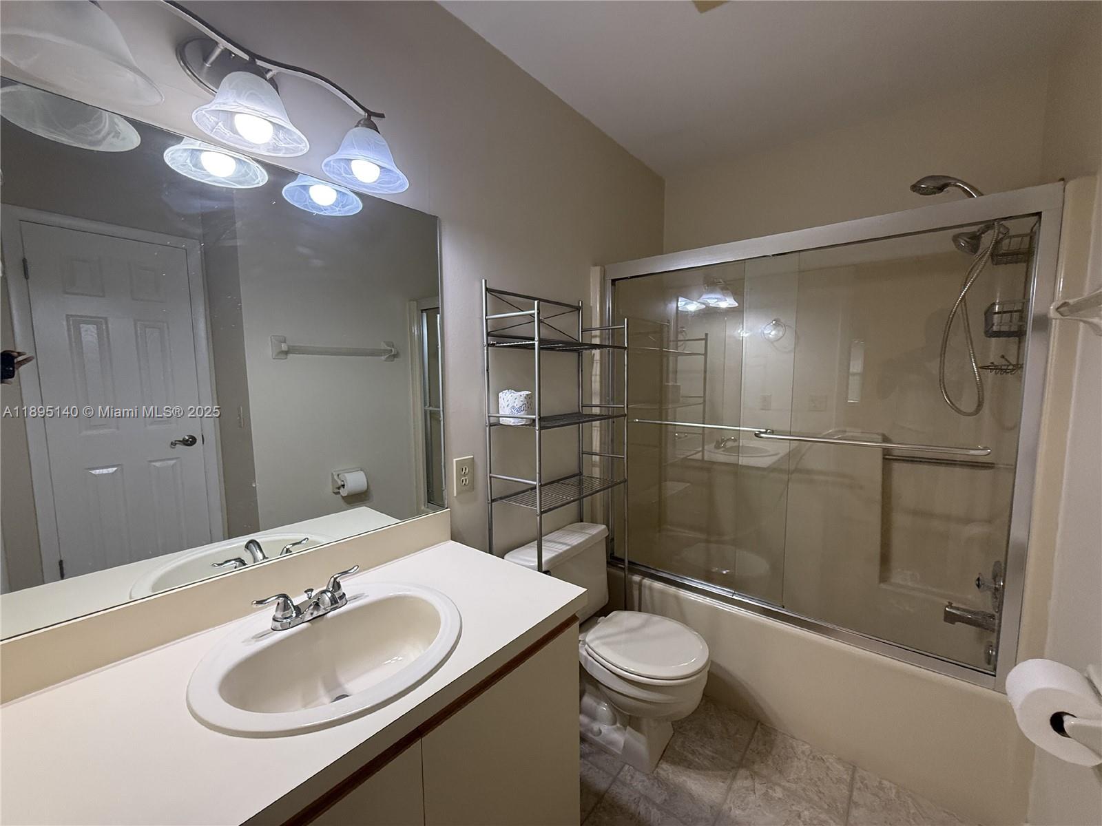 8228 Southeast Croft Circle, Unit J8 Hobe Sound, FL 33455 - Photo 11 of 17