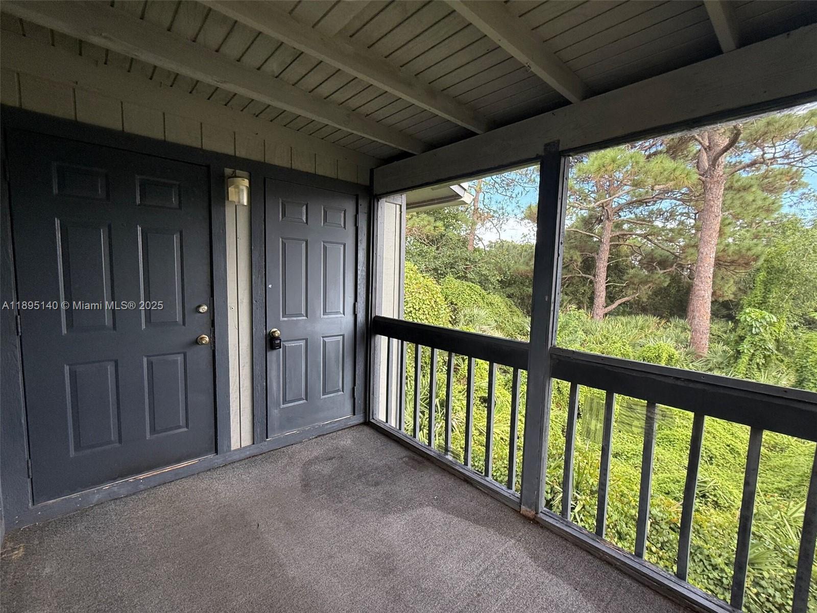 8228 Southeast Croft Circle, Unit J8 Hobe Sound, FL 33455 - Photo 14 of 17