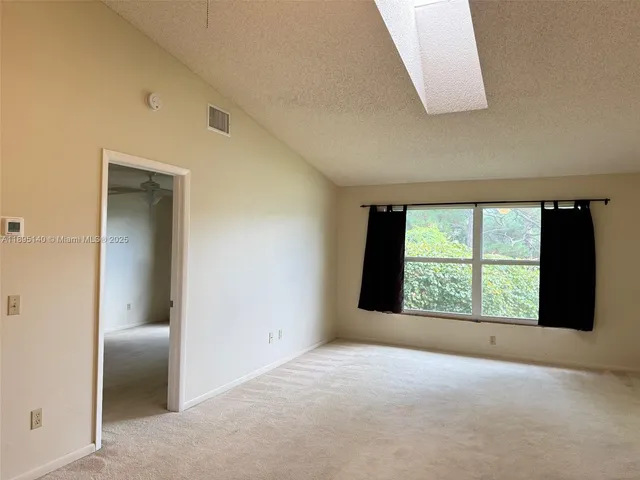 $2,000 | 8228 Southeast Croft Circle, Unit J8, Hobe Sound, FL 33455