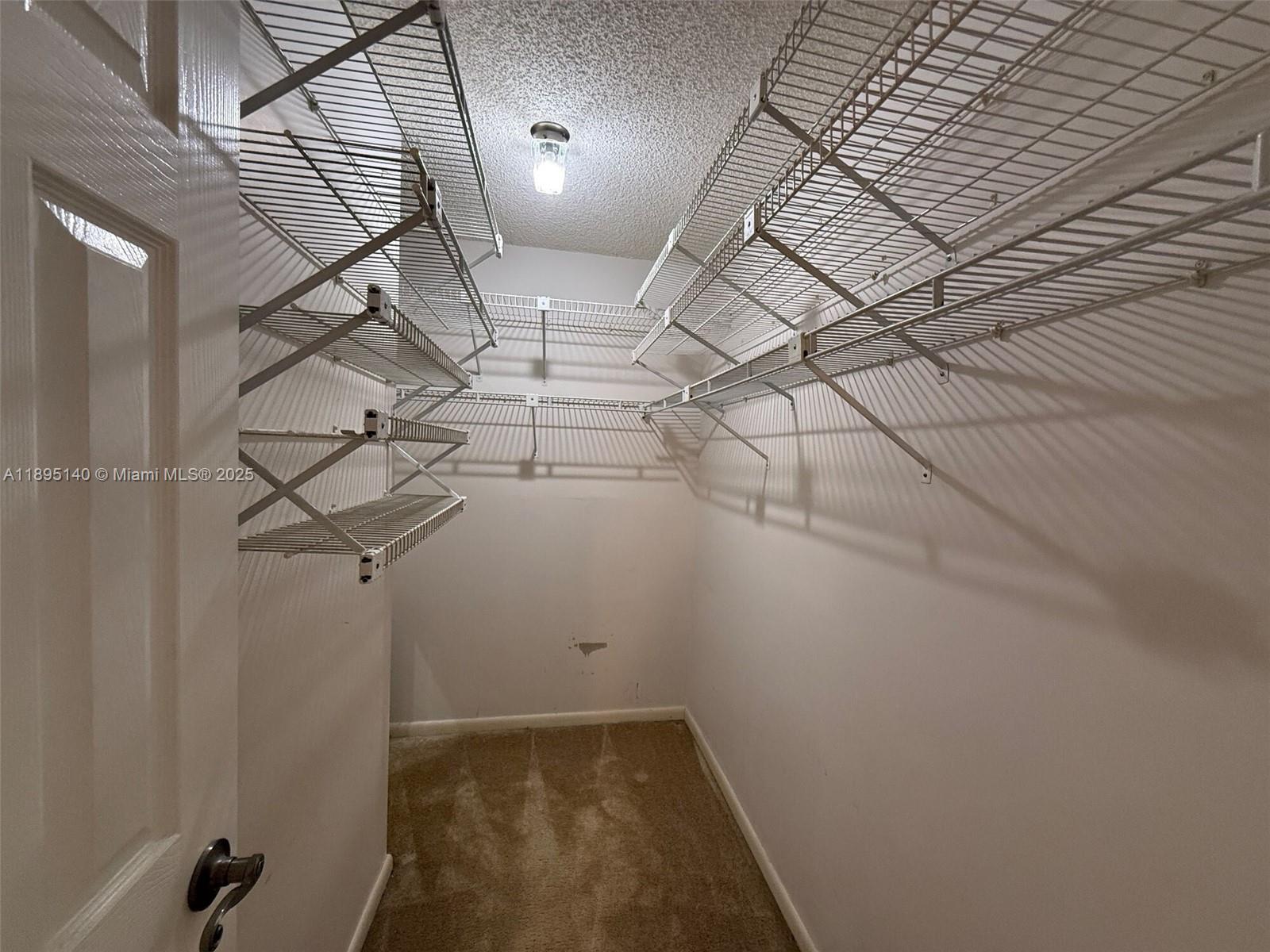 8228 Southeast Croft Circle, Unit J8 Hobe Sound, FL 33455 - Photo 10 of 17