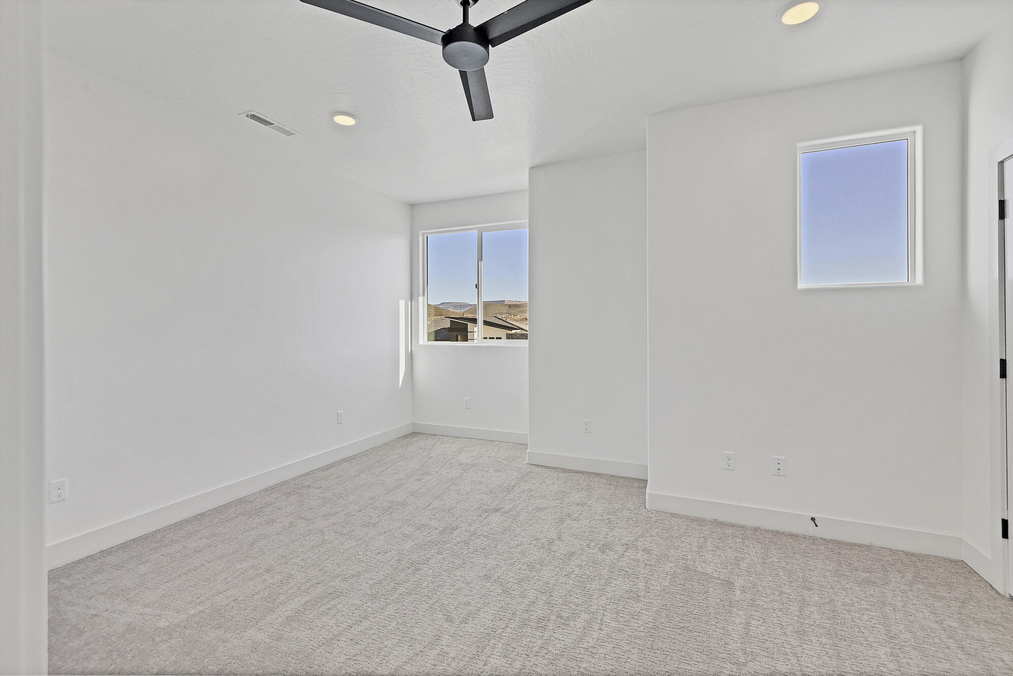 299 Firerock Way Hurricane, UT 84737 - Photo 26 of 42 IB2A4111