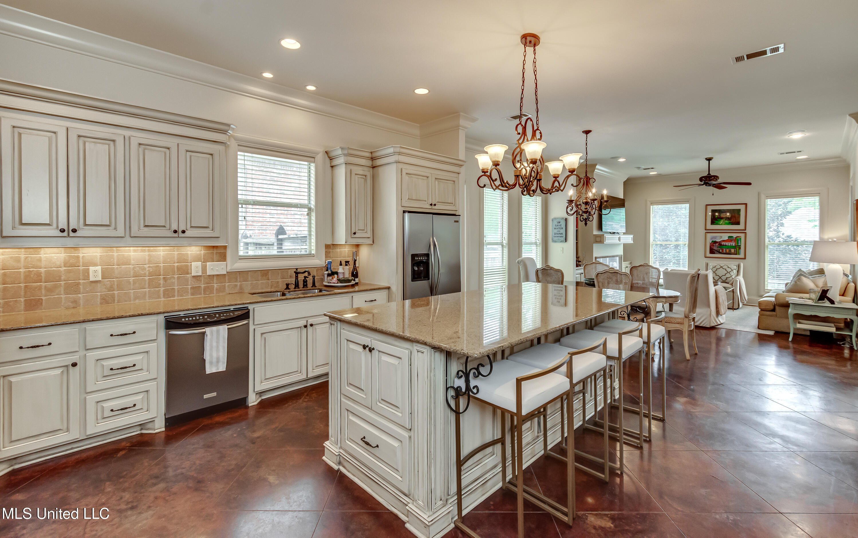 241 Sycamore Lane Madison, MS 39110 - Photo 16 of 59 241 Sycamore Ln-44