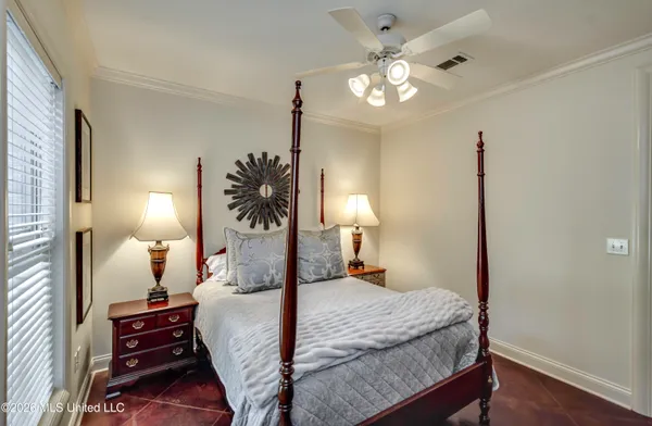 $610,000 | 241 Sycamore Lane, Madison, MS 39110