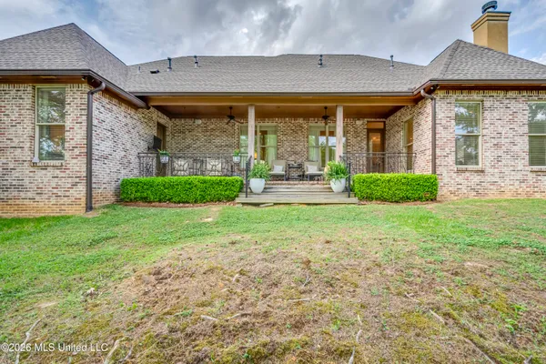 $610,000 | 241 Sycamore Lane, Madison, MS 39110