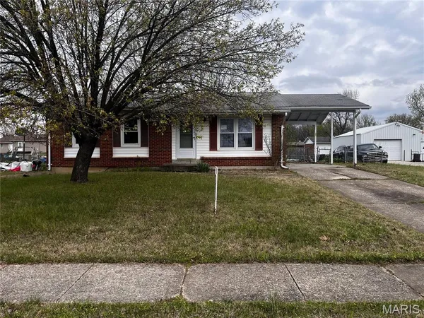 $99,900 | 319 Richmond Drive, Warrenton, MO 63383