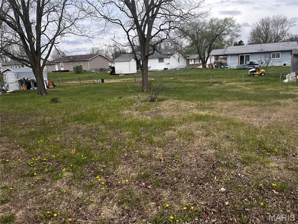 $99,900 | 319 Richmond Drive, Warrenton, MO 63383