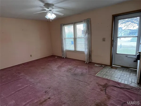 $99,900 | 319 Richmond Drive, Warrenton, MO 63383