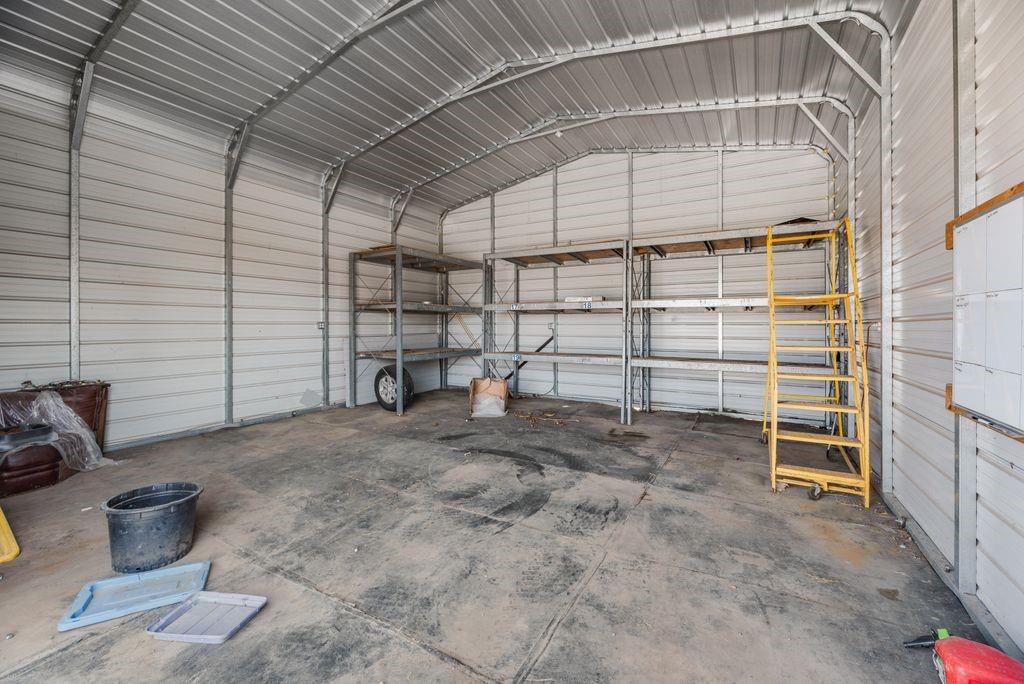 10594 Sam Reynolds Road Justin, TX 76247 - Photo 31 of 37 Gallery Image 31