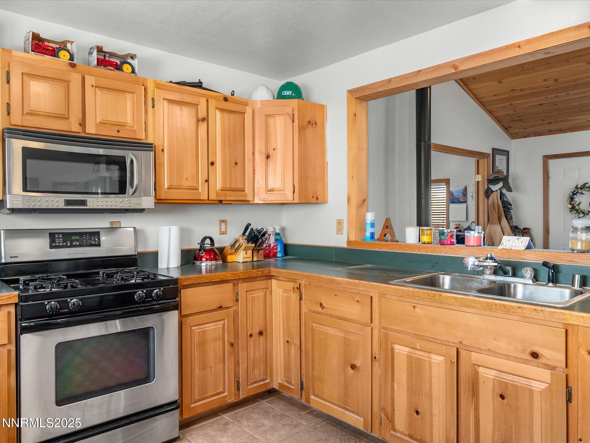 1 Cory Canyon Road Hawthorne, NV 89415 - Photo 19 of 77 18-1 Cory Canyon Rd-117