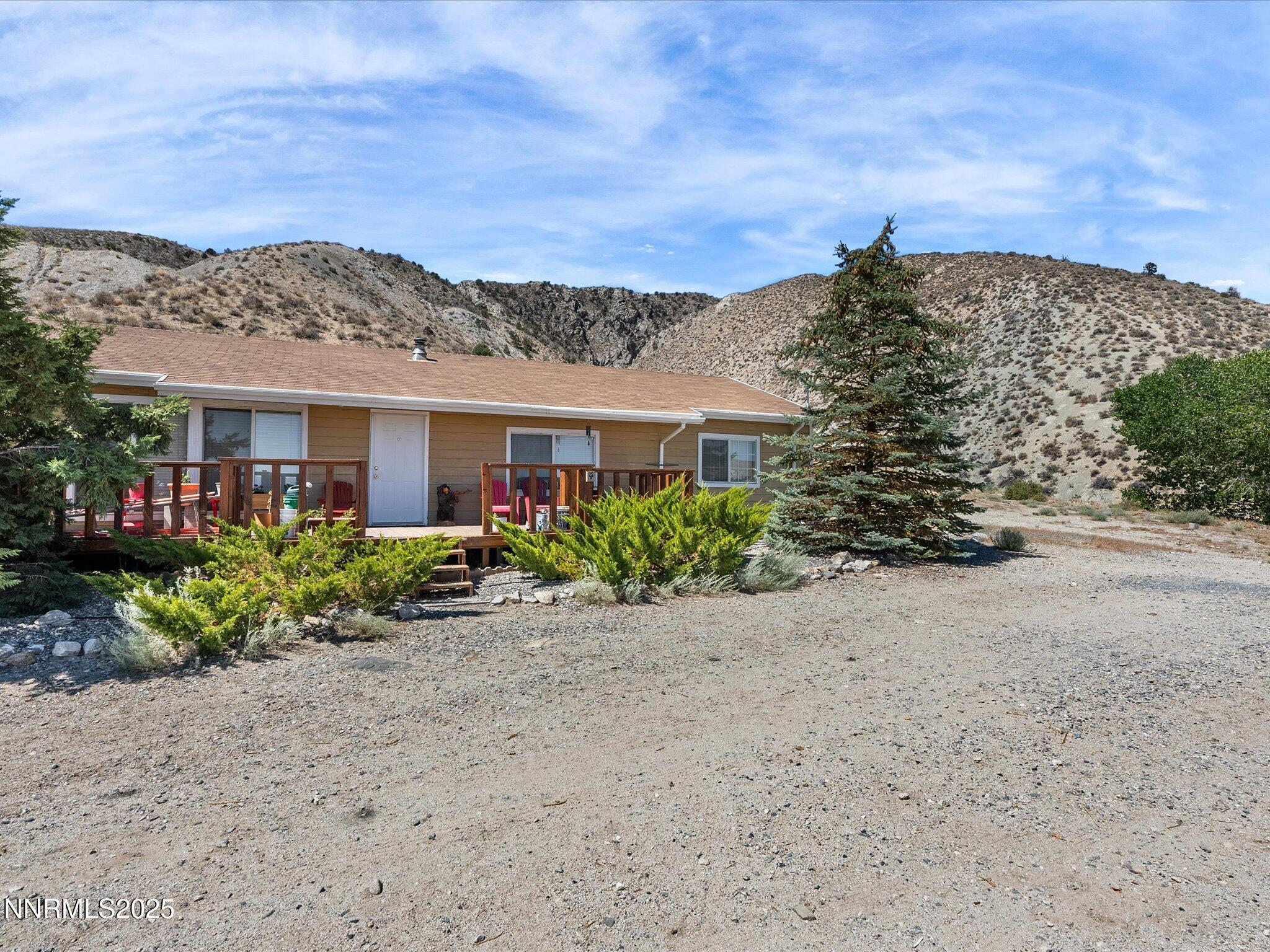 1 Cory Canyon Road Hawthorne, NV 89415 - Photo 5 of 77 front view of a house with a yard