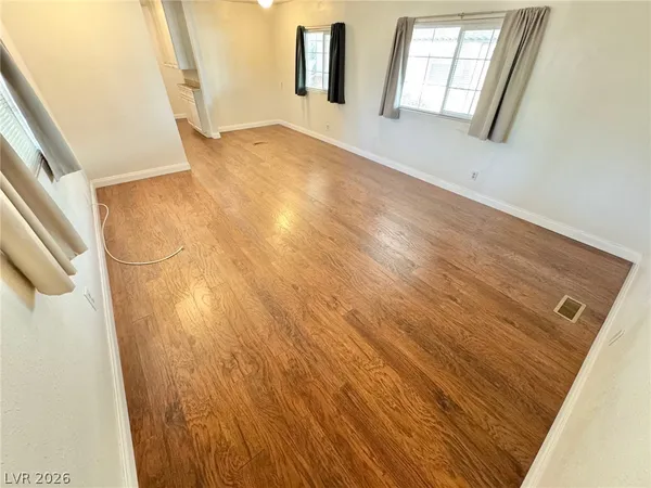 $1,350 | 5239 Ocala Lane, Las Vegas, NV 89121