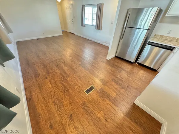 $1,350 | 5239 Ocala Lane, Las Vegas, NV 89121