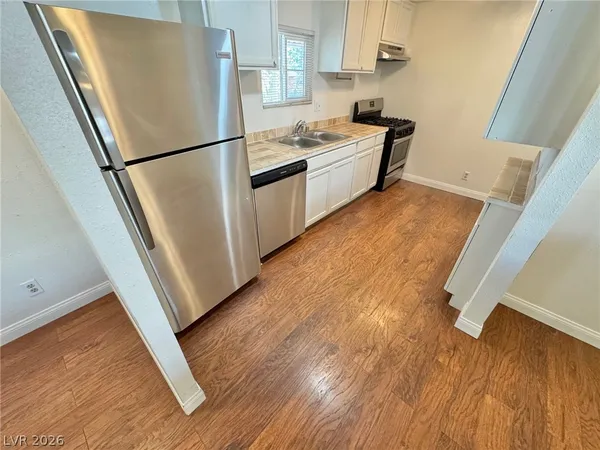 $1,350 | 5239 Ocala Lane, Las Vegas, NV 89121
