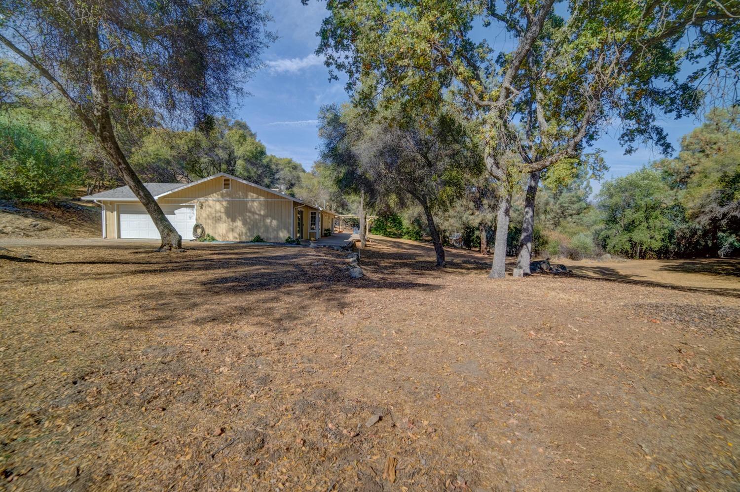 4625 Usona Road Mariposa, CA 95338 - Photo 10 of 43 Gallery Image 10