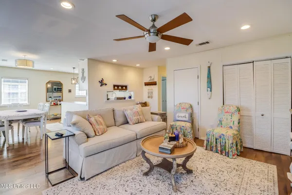 $289,000 | 814 Camellia Drive, Bay St. Louis, MS 39520