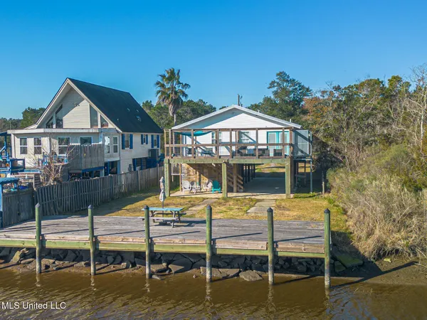 $289,000 | 814 Camellia Drive, Bay St. Louis, MS 39520