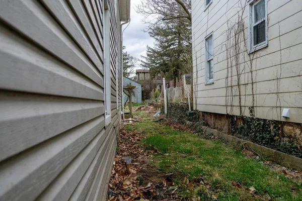 $249,900 | 309 Virginia Avenue, Shenandoah, VA 22849
