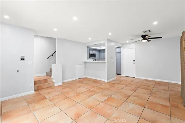 $600,000 | 5921 Templeton Street, Unit G, Huntington Park, CA 90255