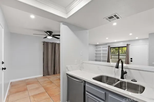 $600,000 | 5921 Templeton Street, Unit G, Huntington Park, CA 90255