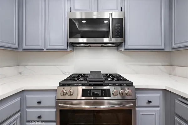 $600,000 | 5921 Templeton Street, Unit G, Huntington Park, CA 90255