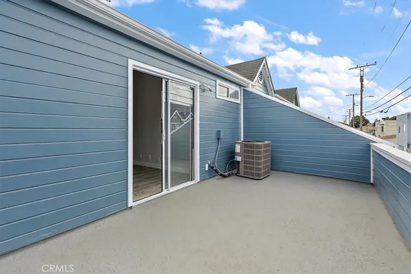 $600,000 | 5921 Templeton Street, Unit G, Huntington Park, CA 90255