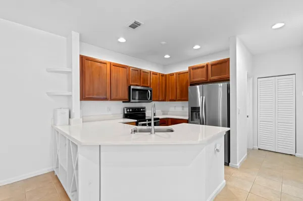 $324,900 | 1428 West Wickham Circle, Unit A, Delray Beach, FL 33445