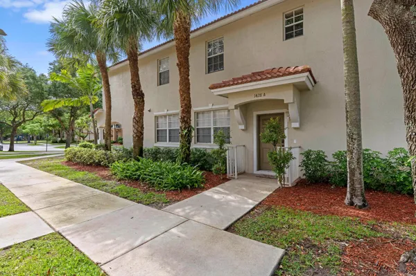 $324,900 | 1428 West Wickham Circle, Unit A, Delray Beach, FL 33445