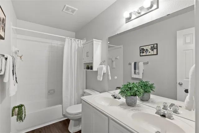 $449,000 | 1600 Gretchen Drive, Cedar Park, TX 78613