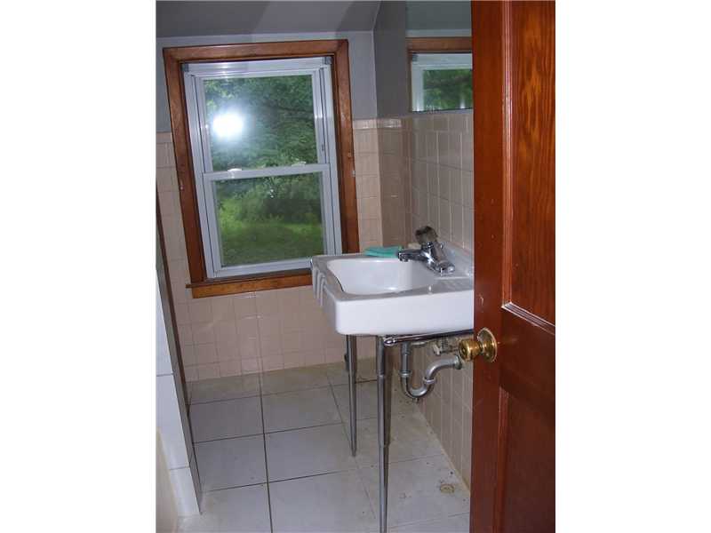 3445 Flat River Road Coventry, RI 02816 - Photo 7 of 7 Bathroom.
