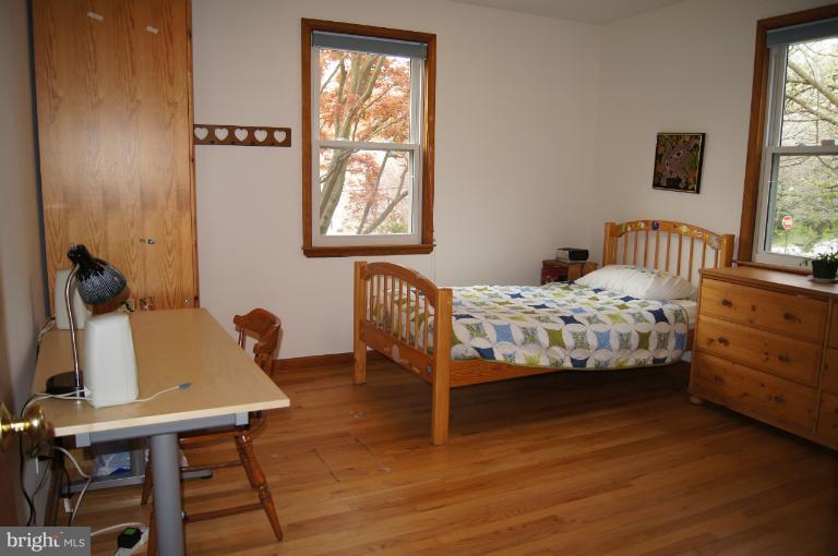 1002 Litchfield Road Baltimore, MD 21239 - Photo 13 of 30 Bedroom 2 in front of house.