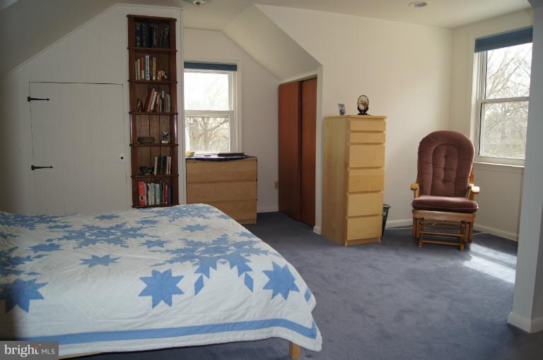 1002 Litchfield Road Baltimore, MD 21239 - Photo 9 of 30 Second floor is master suite.